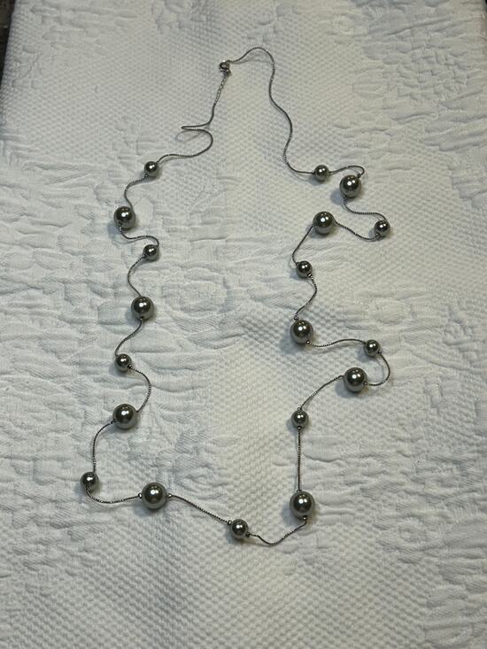 other Jewelry - Silver Tone Faceted Silver Bead Necklace Vintage